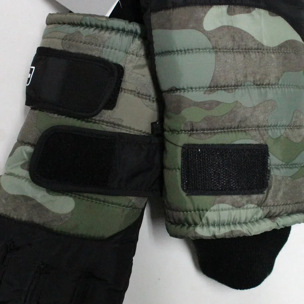 Swiss Tech L-XL Black and Camouflage Peakproof Waterproof Ski Glove